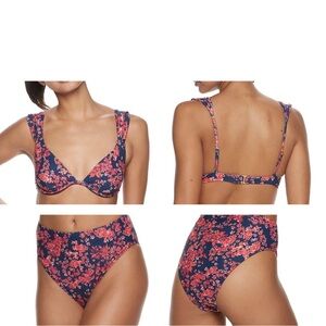 NEW WeWoreWhat Cherry Blossom Bikini Set Size Small Allie Top Emily Bottom Swim‎